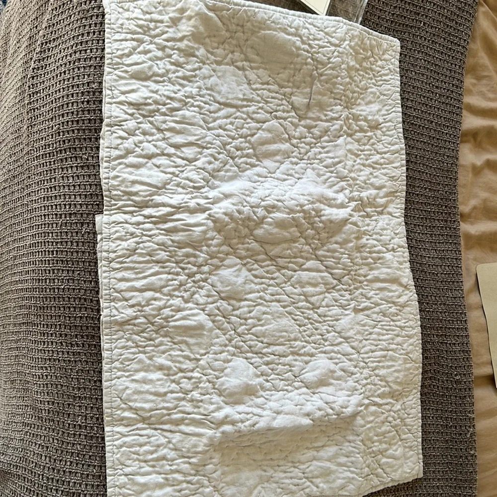 RH Belgian Linen Diamond Quilt pillow sham (standard)